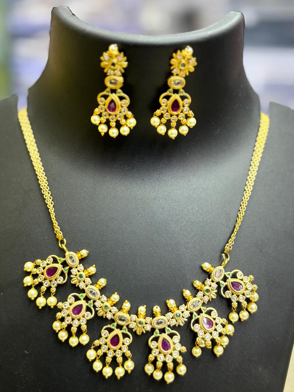 Necklace Sets